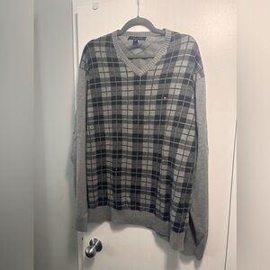 MEN's XXL gray plaid sweater